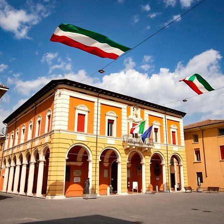 B24 Attico Con Free Wifi & Parking - Vicino A Bologna Fiera, Lugo Hospital Villa Maria, Ravenna Massa Lombarda Eksteriør billede